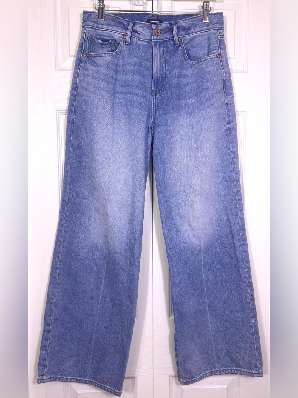 Express High Rise Wide Leg Jeans Light Wash Denim Size 4 Short